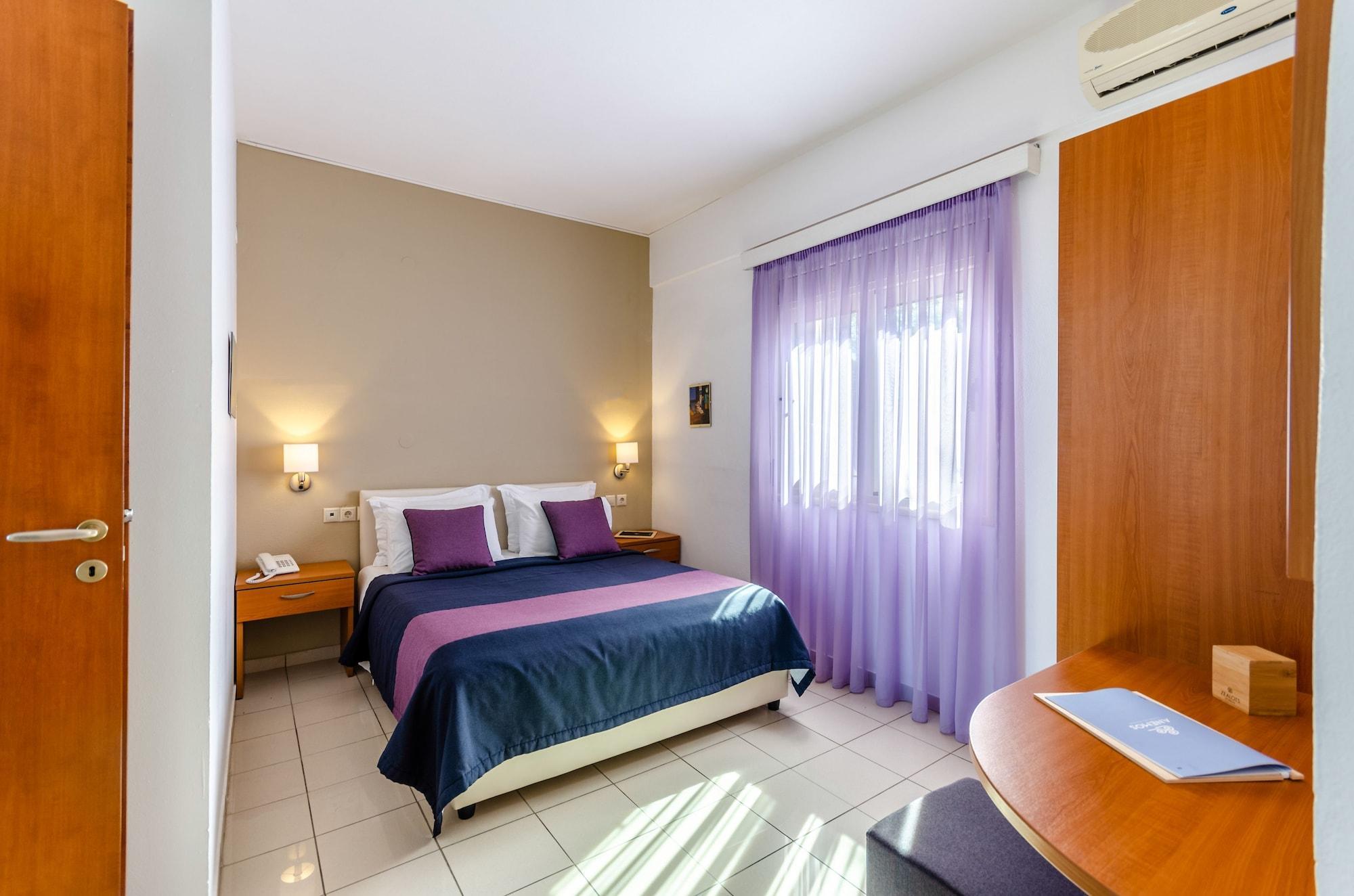 Pela Mare Hotel Agia Pelagia Exterior foto